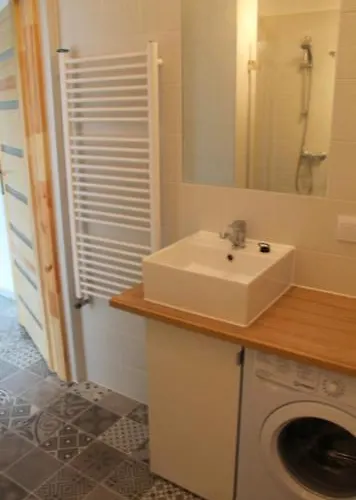 Apartman Beautiful With Balcony *